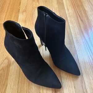 Design Lab Suede Leather Boots